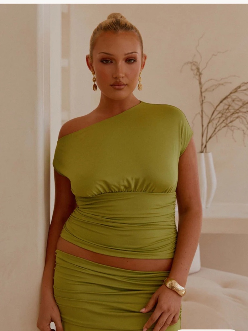 Peppermayo Liana Asymmetrical Ruched Coastal Vacation Top Green Size 6 NWT